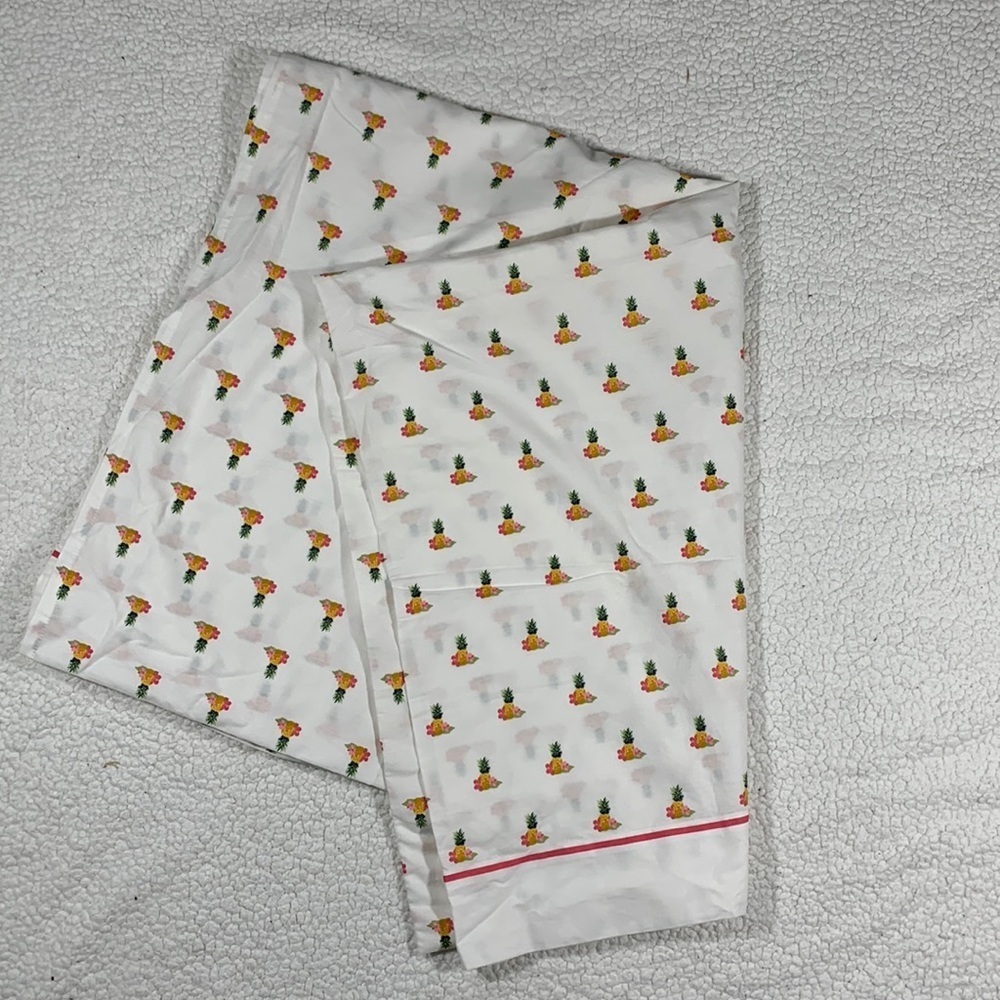 Tommy Hilfiger Pineapple All Over Print Flat Cotton Twin Sheet Island Collection